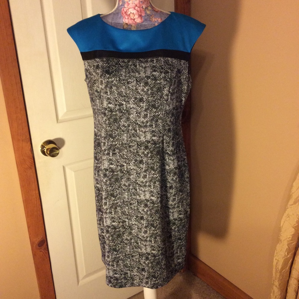 3/$15 Beautiful dress